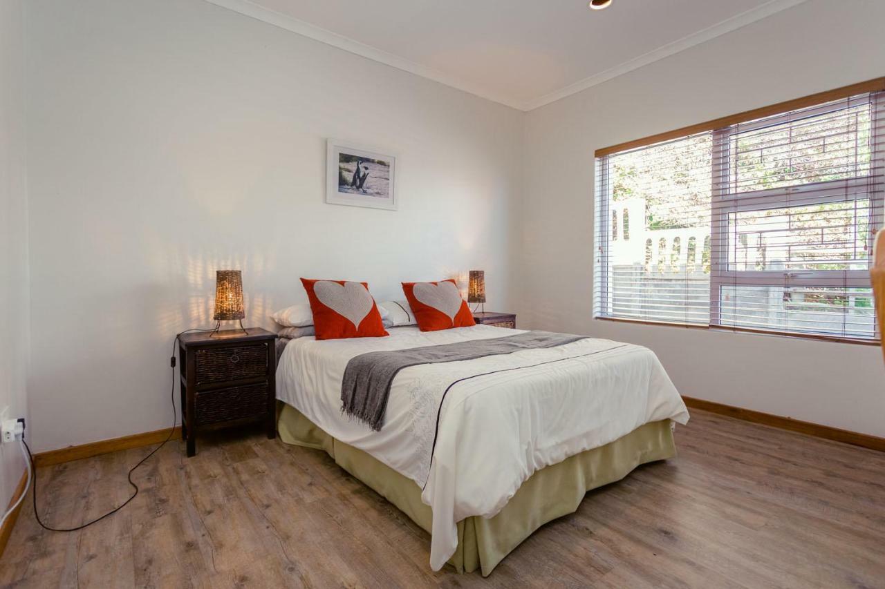 49 On Cliff Hotel Gansbaai Exterior photo