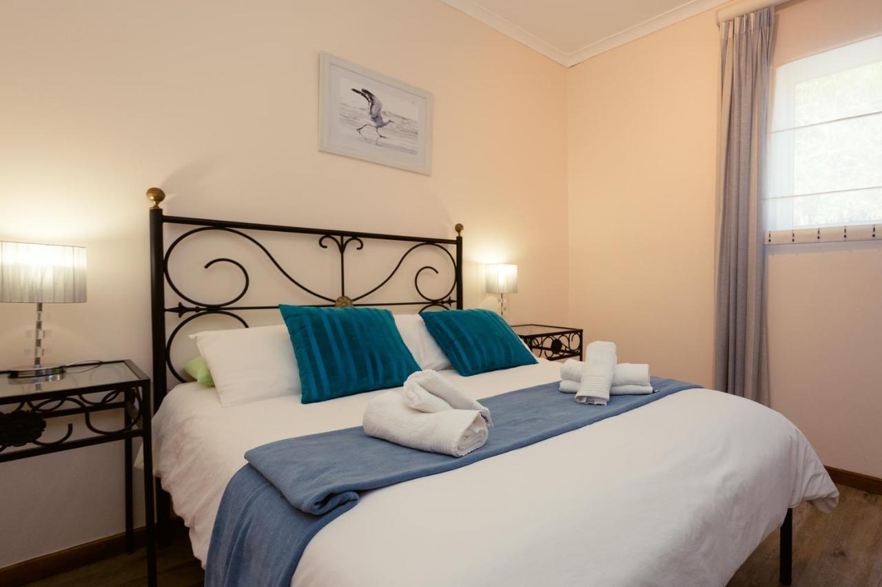 49 On Cliff Hotel Gansbaai Exterior photo